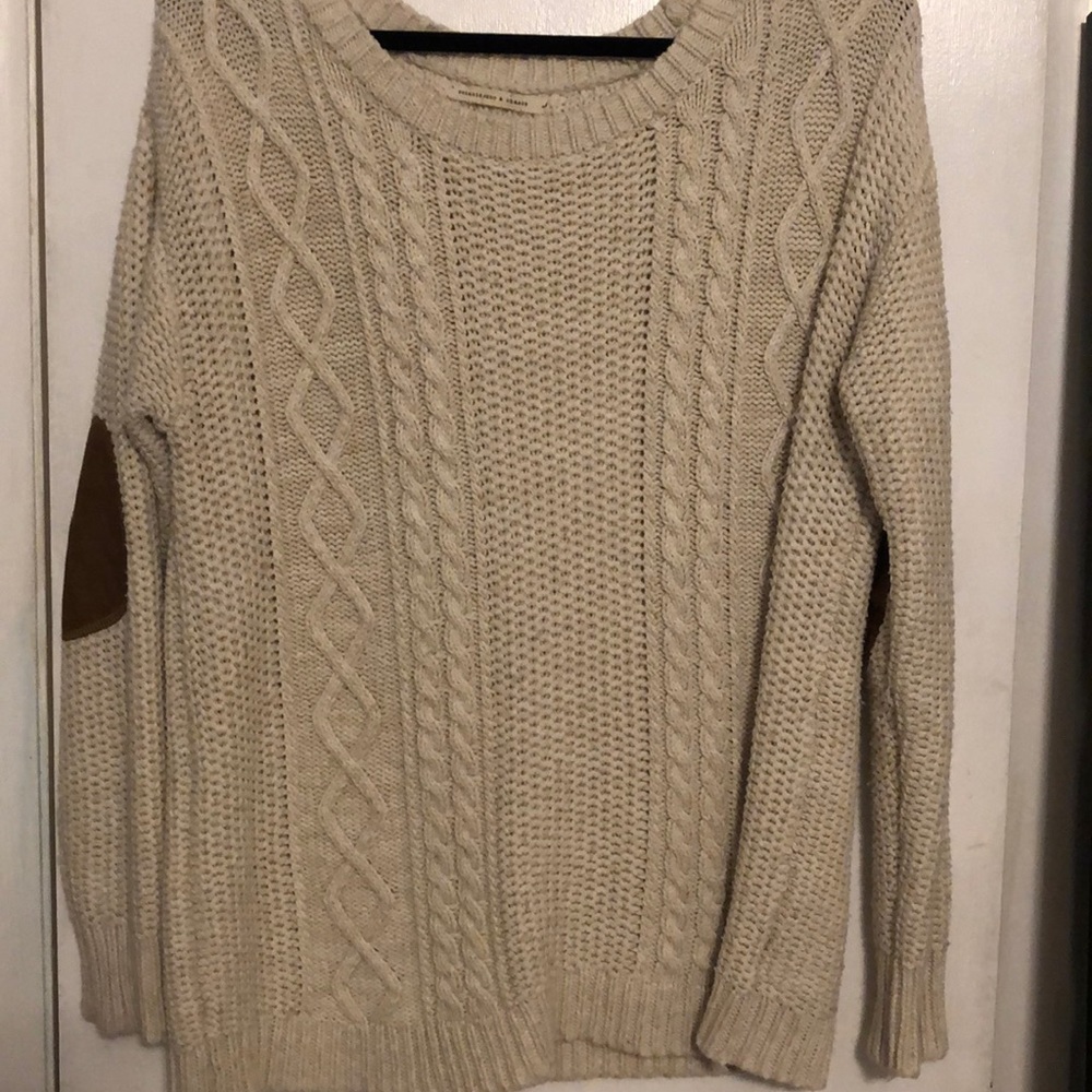 Sweater - image 1